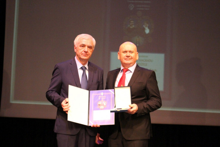 Color Emajl a reçu le Prix de la ville de Požega